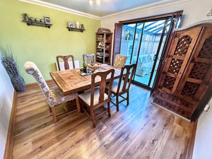 Dining room- click for photo gallery